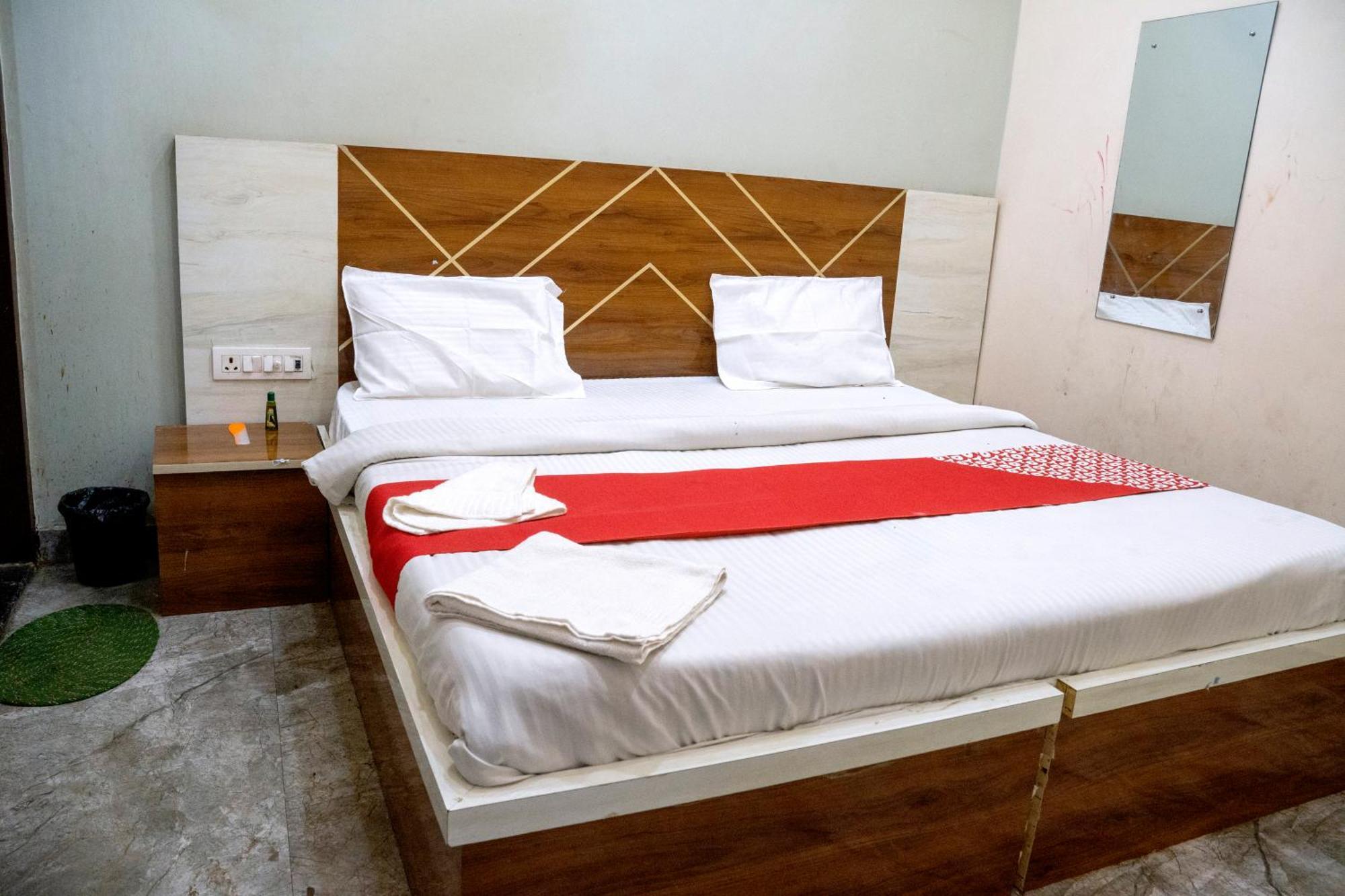 Hotel An Palace Agra  Εξωτερικό φωτογραφία